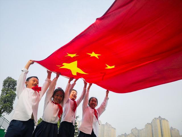 科创丨重庆产业营收320亿，造芯的火苗正在燃烧
